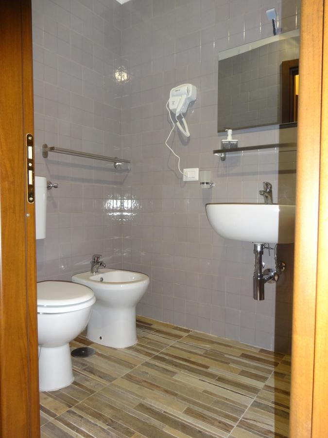 Hotel Little Hot@L Pompeja Zewnętrze zdjęcie