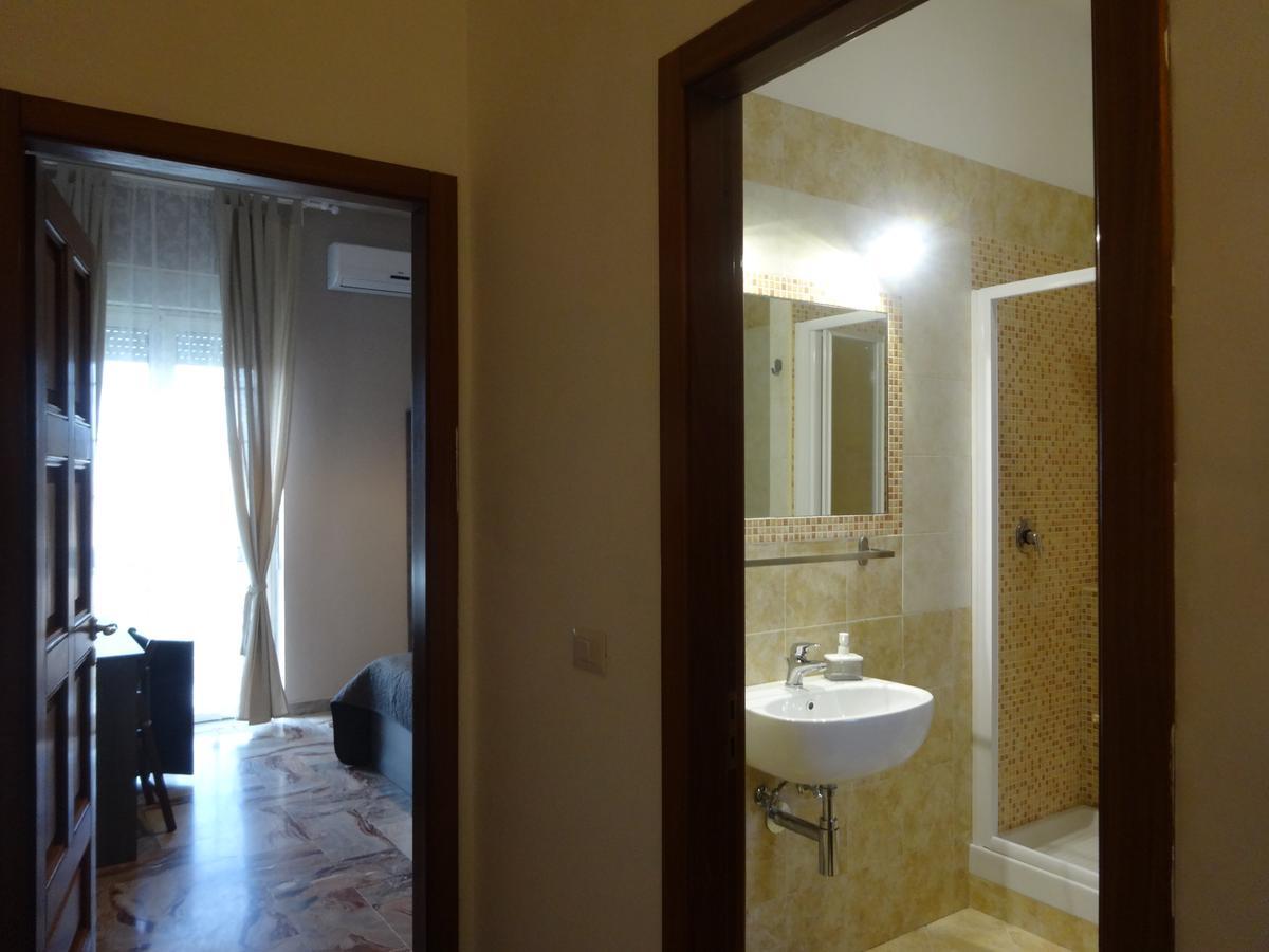 Hotel Little Hot@L Pompeja Zewnętrze zdjęcie